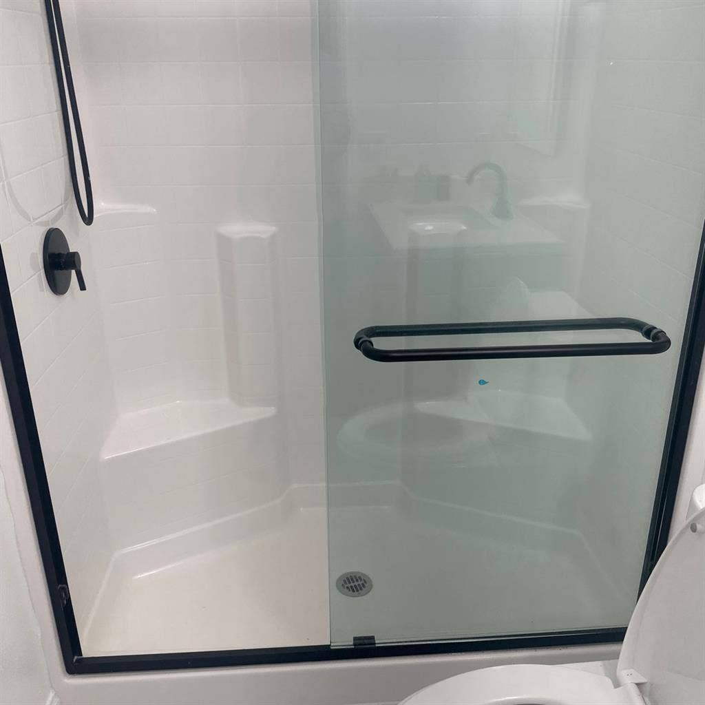 Room rent LGBTQ friendly