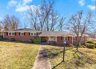 month lease in Gaston County