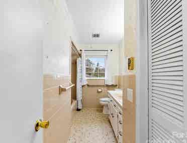 month lease in Gaston County