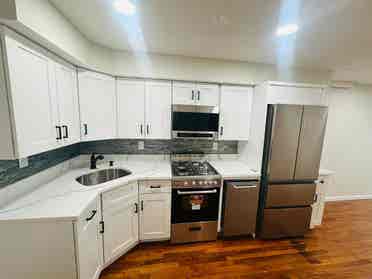 Modern Gorgeous Huge 1BR Apartment,