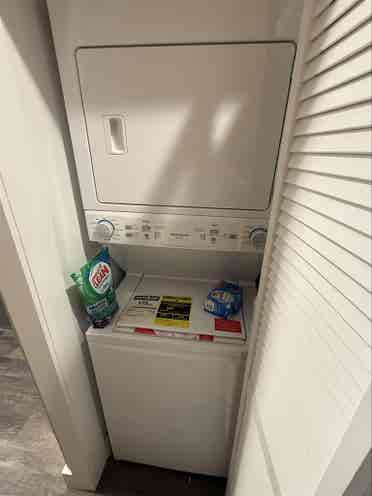Room for rent in West New York, NJ