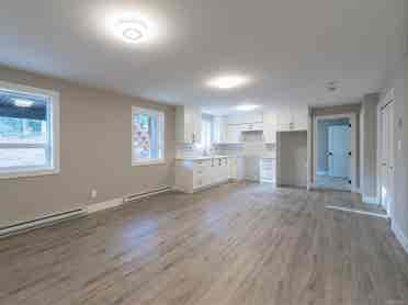 New and bright 1 bedroom suite
