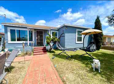 Room for rent house near beach