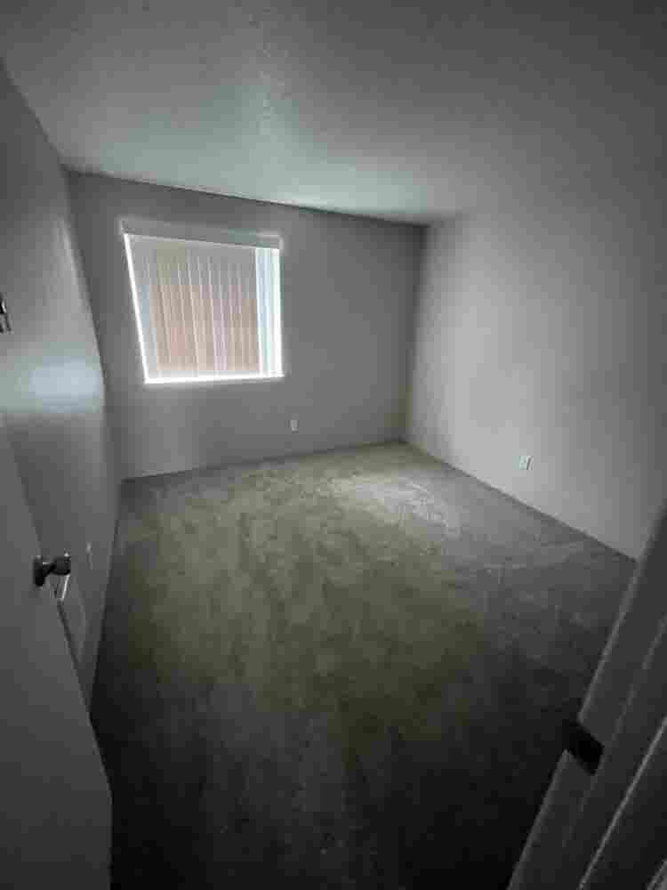 Renting bedroom/private bathroom