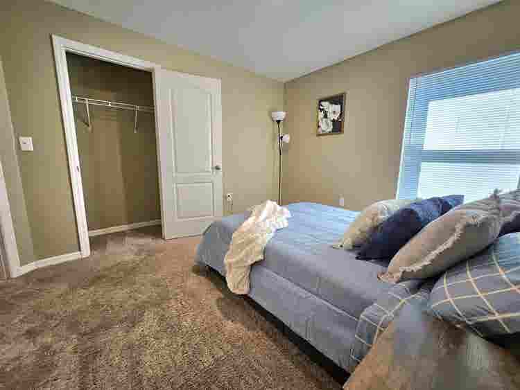 Private room for rent!!