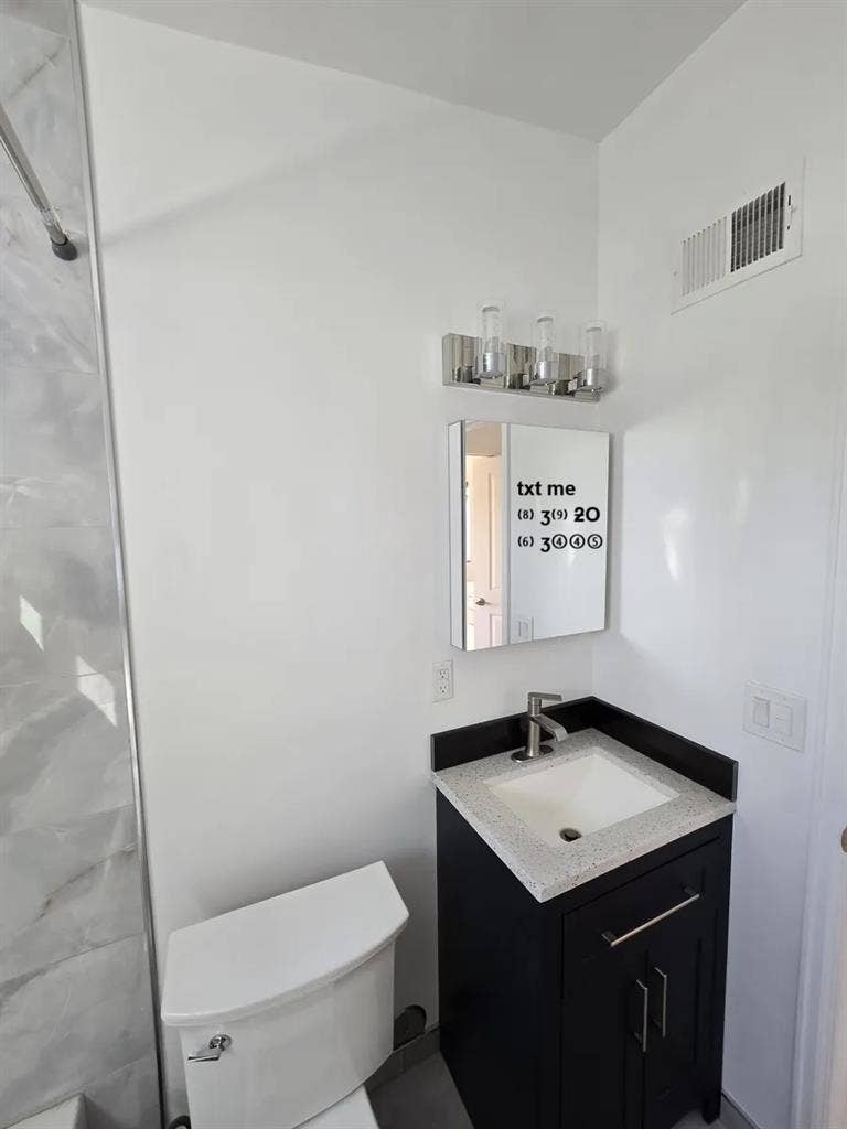 Cozy room with private bathroom