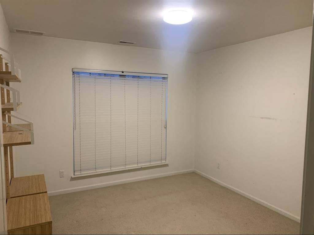 Royal oak condo