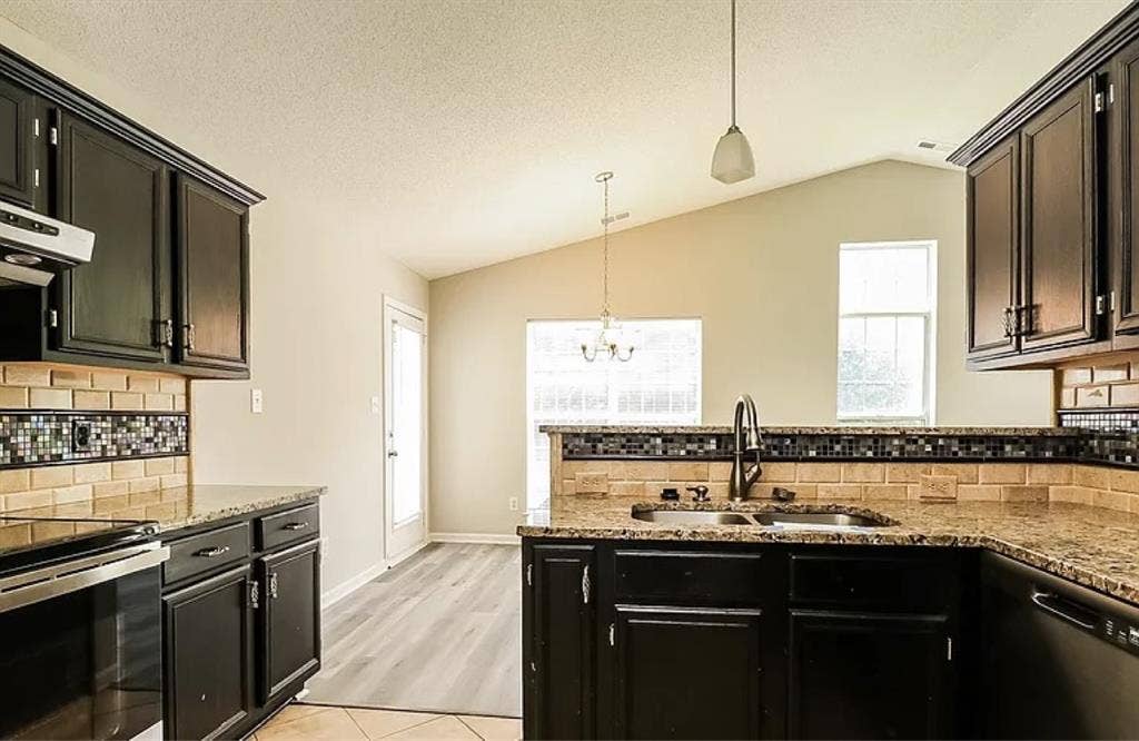 Beautiful 3 beds in Charlotte