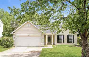 Beautiful 3 beds in Charlotte