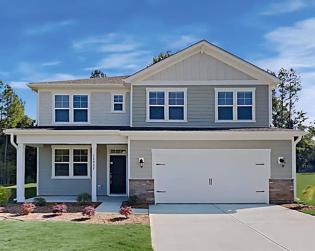 Rooms for rent in a new house