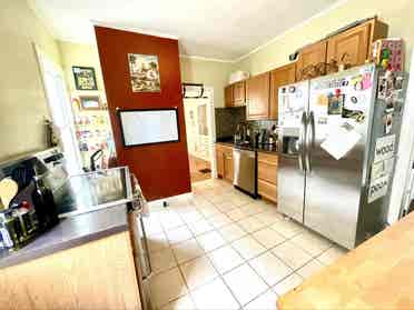 Room available starting June th!