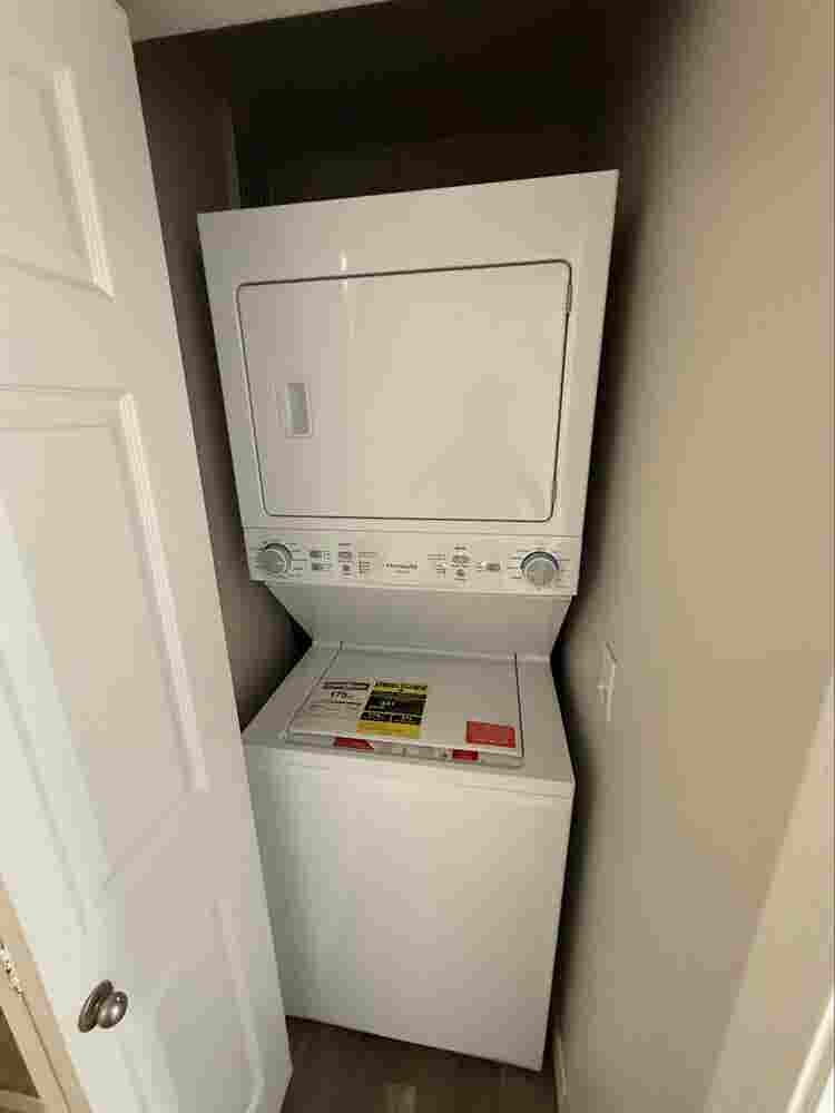 Looking to sublease my apartmentt