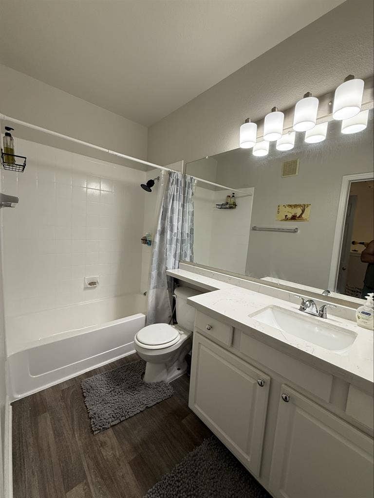 Looking to sublease my apartmentt