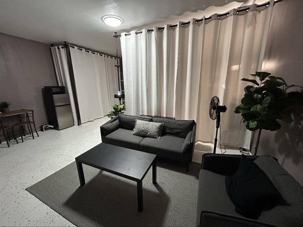 Furnished Room MUST
 SEE!!!