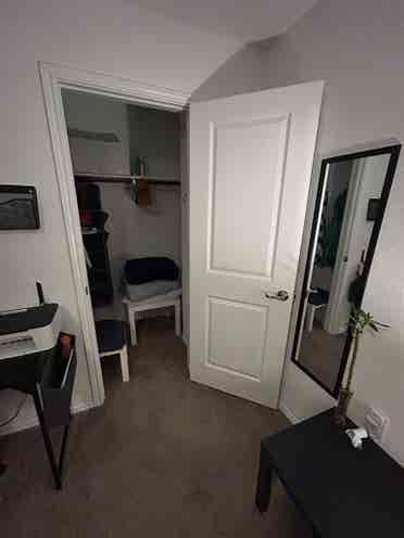 Furnished Room w/TV & Private RR