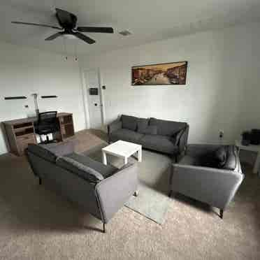 Furnished Room w/TV & Private RR