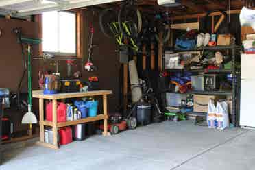 Room Available Gorgeous 4 BR House