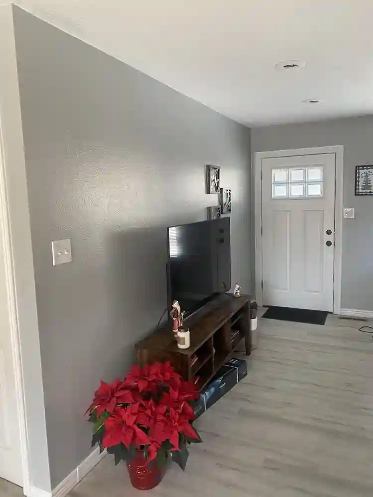 Room Available Gorgeous 4 BR House