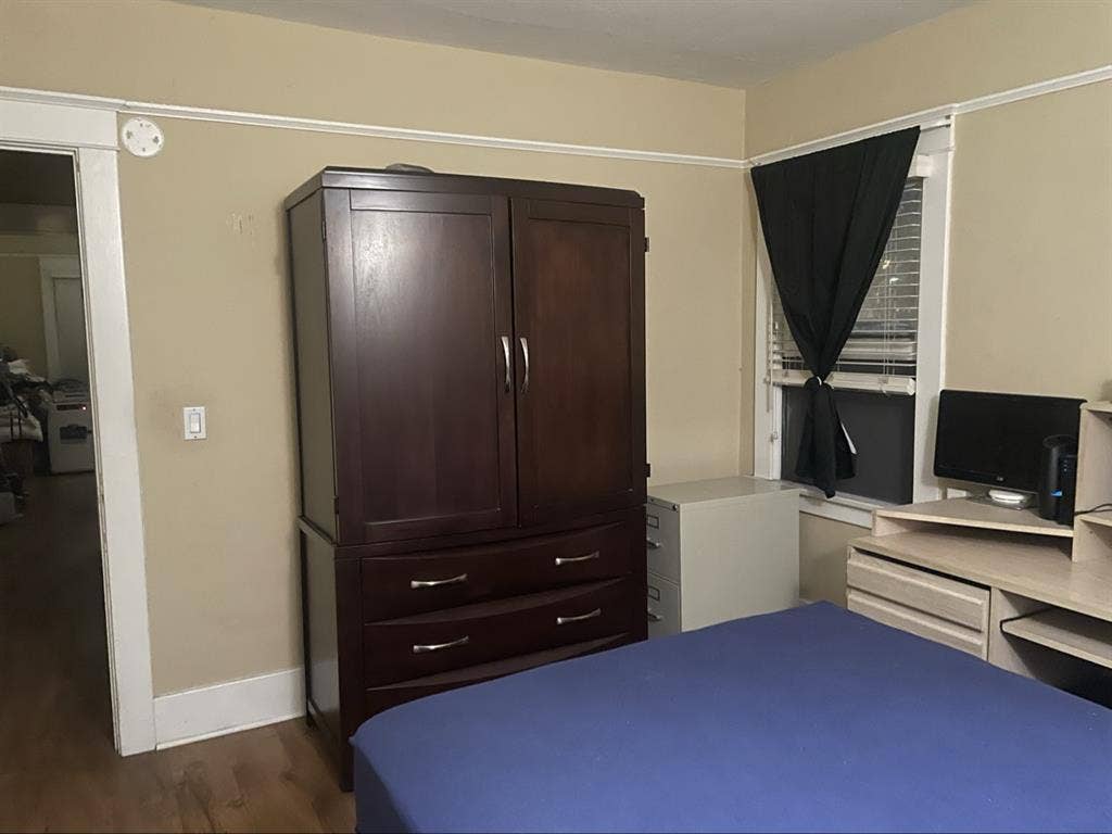 Room for rent - Anaheim