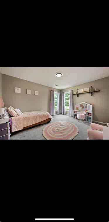Private room availablee