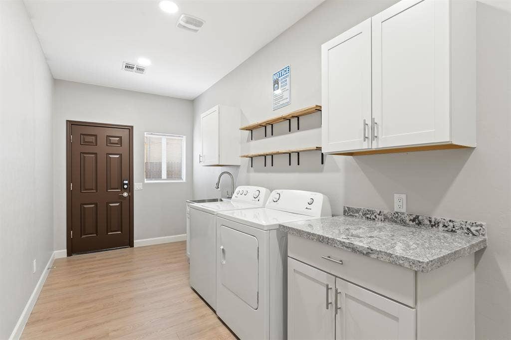 Brand-New Furnished Room!