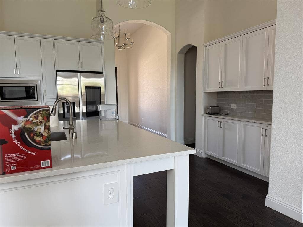 Rent near to Fidelity in Roanoke