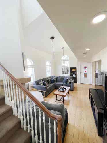 East Side Costa Mesa Room for Rent!