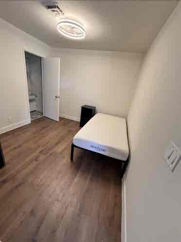 Private entrance room with bathroom
