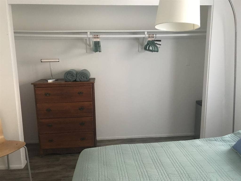 Private room with shared bathroomm