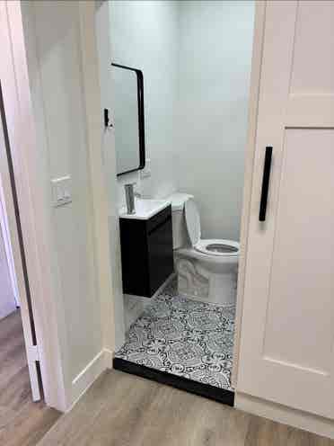 Remodeled studio in prime location!