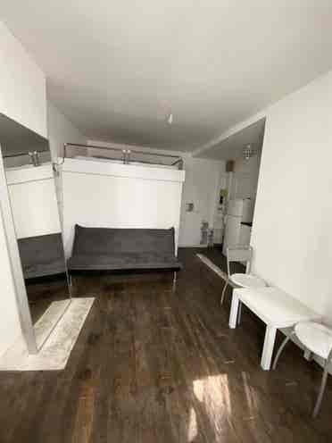 Studio w/ mezzanine walk in closet