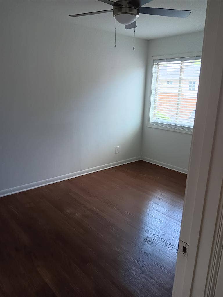 Room in Midtown