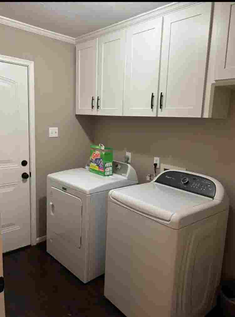 Rooms available in The Woodlands!