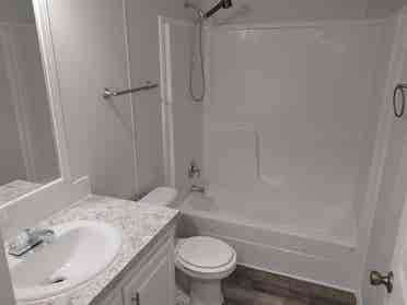 Brand New& Recently Renovation !