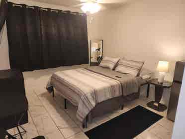 Cozy furnished furnished room