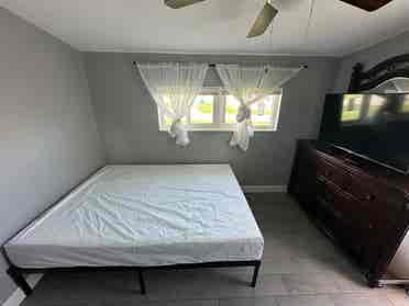 Clean furnished room