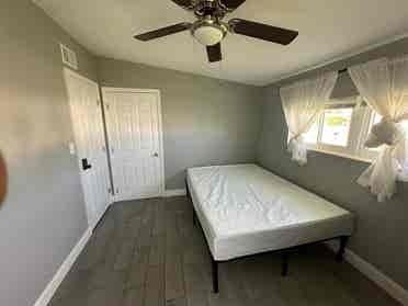 Clean furnished room