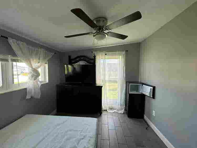 Clean furnished room