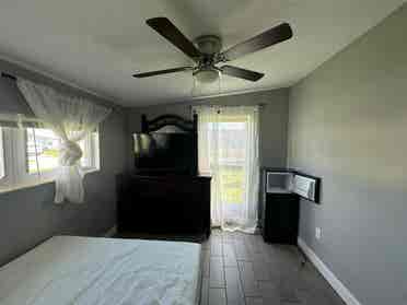 Clean furnished room