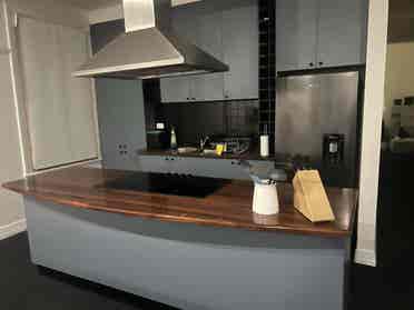 Extra large 2 bedroom Brunswick apt