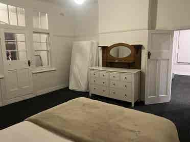 Extra large 2 bedroom Brunswick apt