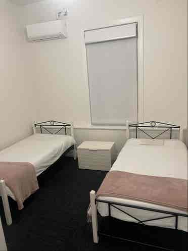 Extra large 2 bedroom Brunswick apt