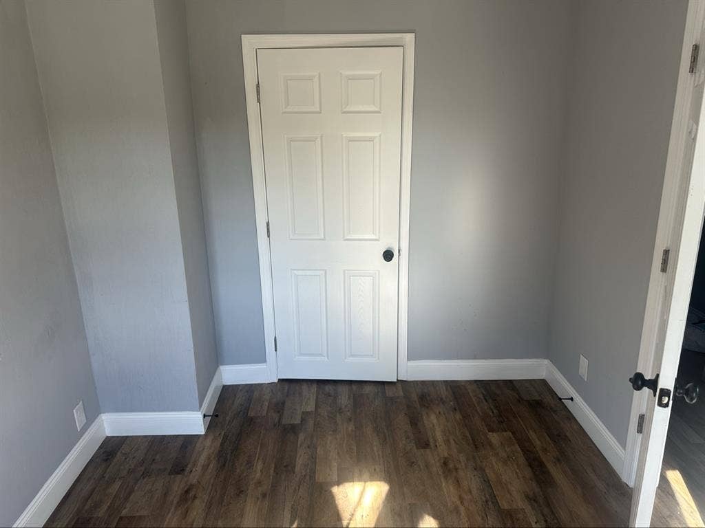 PRIVATE ROOM FOR RENT