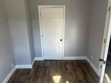 PRIVATE ROOM FOR RENT