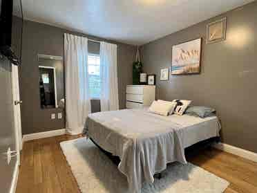 Furnished Room w/Pvt Bathroom