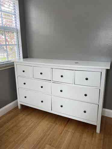 Furnished Room w/Pvt Bathroom