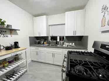 Large Room West of Brickell $