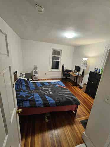 Private Bedroom Spot in Beverly, MA