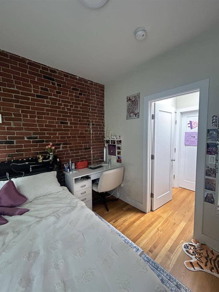 JULY- AUGUST SUBLET