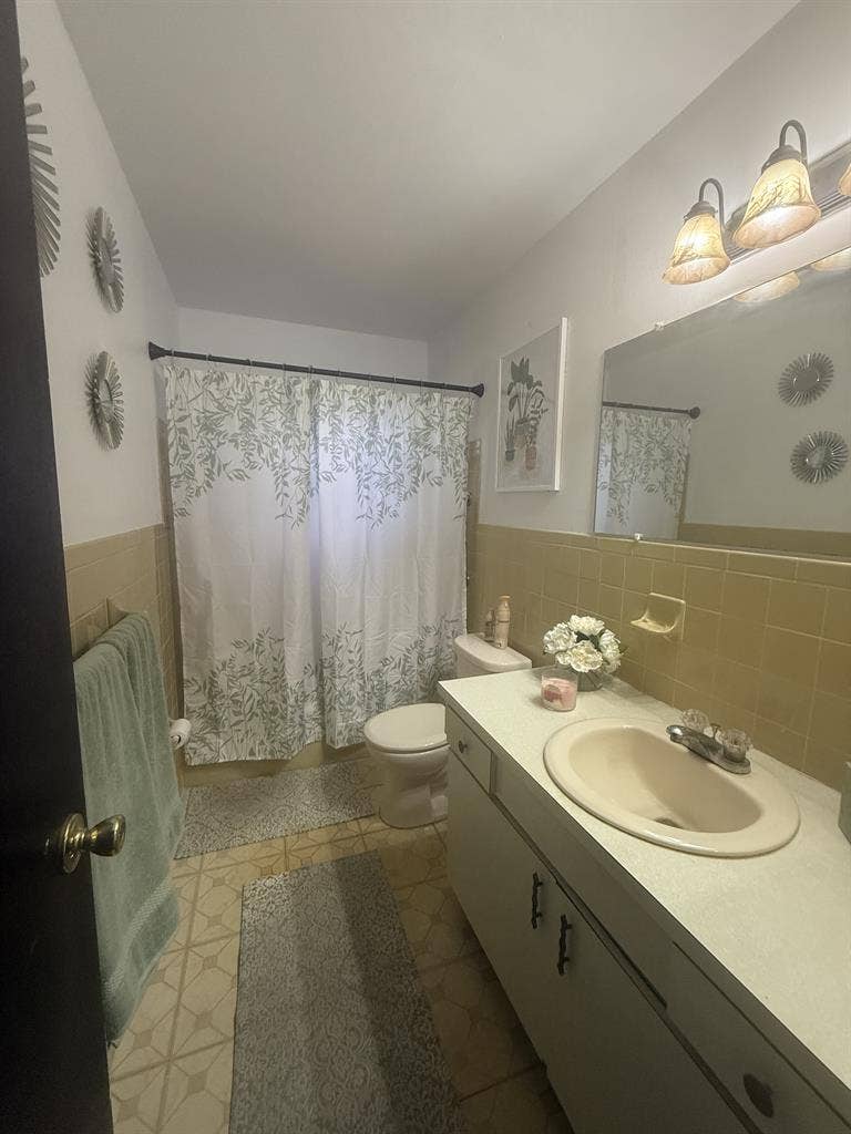 bathroom in Soho